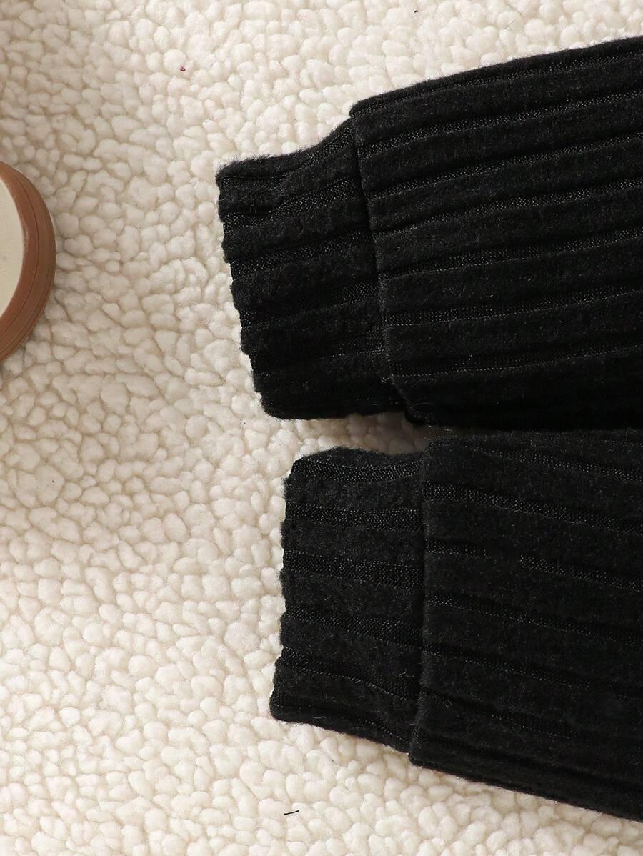 sweter spodnie komplet