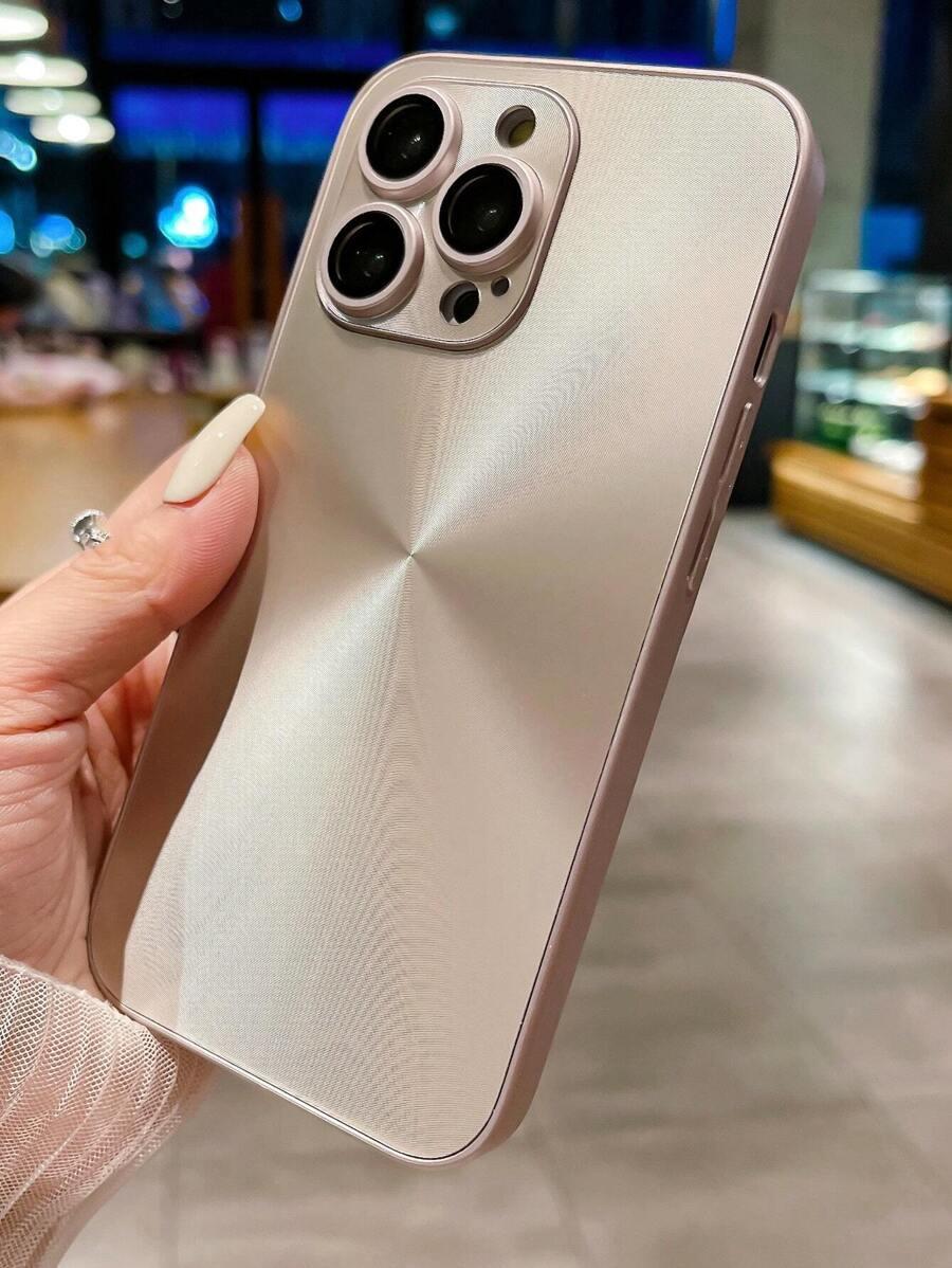 złote etui na telefon iphone
