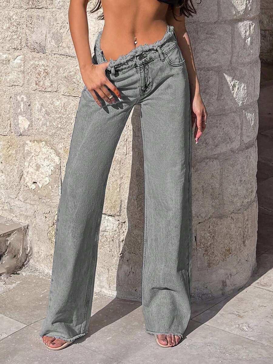 szare spodnie jeans