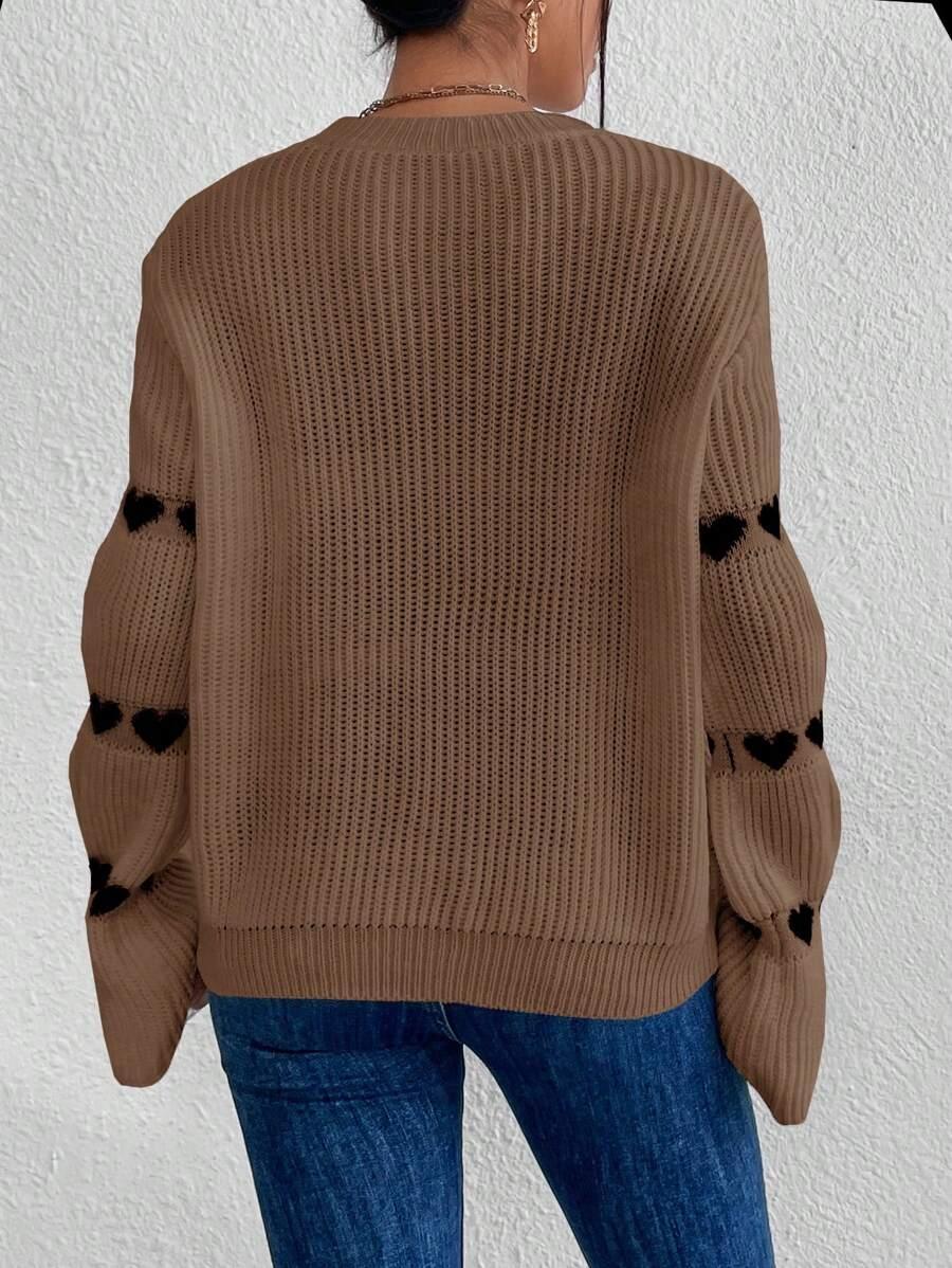 brązowy sweter zdobienie