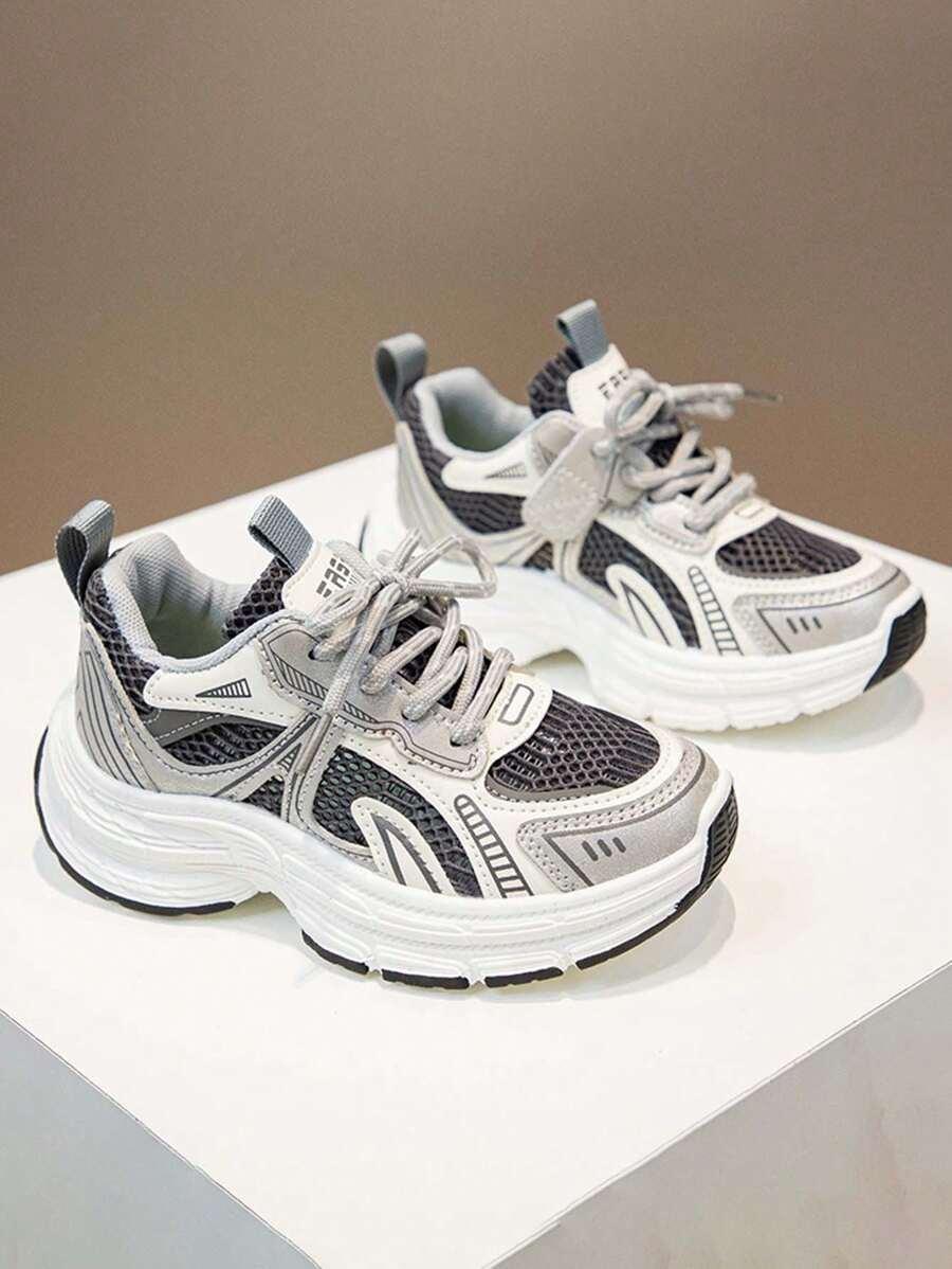 SZNUROWANE BUTY SPORTOWE