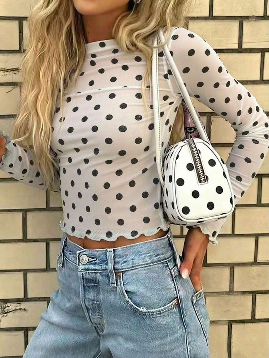 biała bluzka groszki