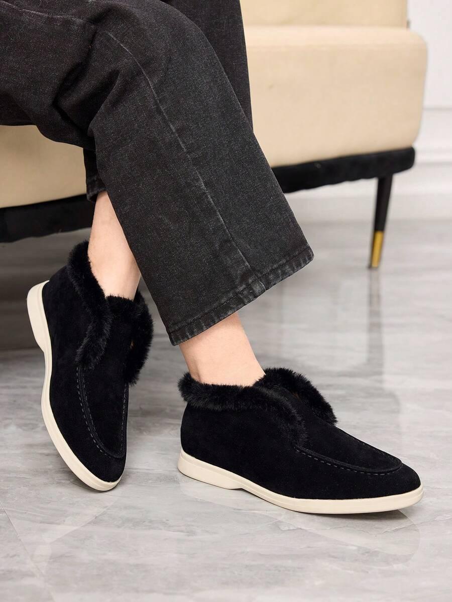 CZARNE BUTY FUTERKO