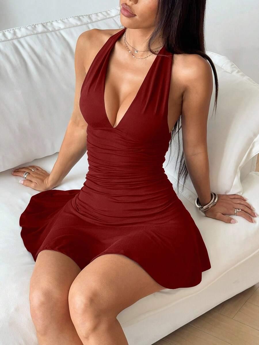 czerwona mini sukienka