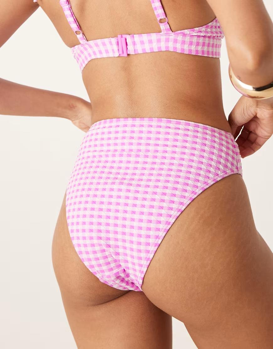 dół od bikini