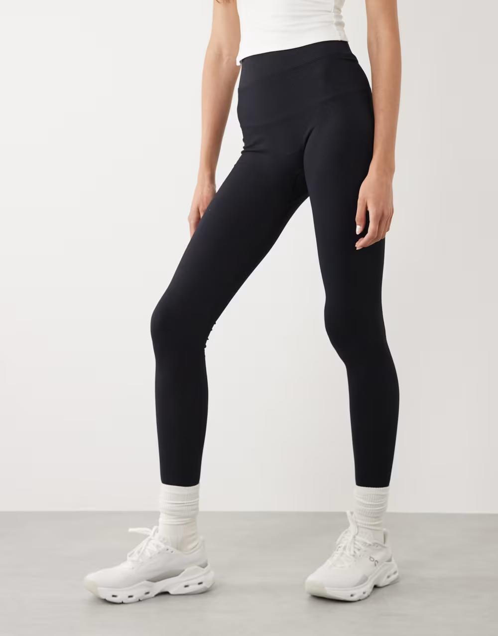 CZARNE LEGGINSY WYSOKI STAN PRĄŻKI