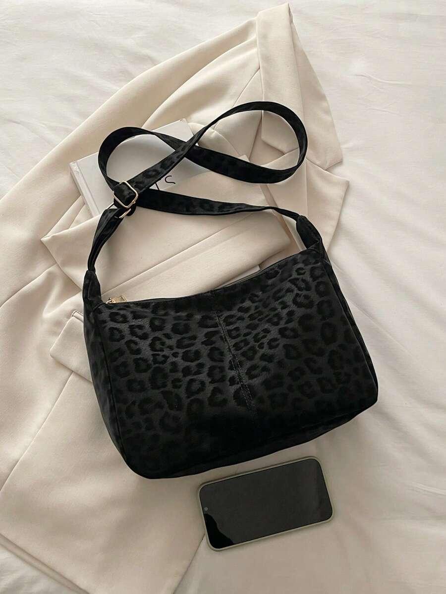 czarna torebka animal print