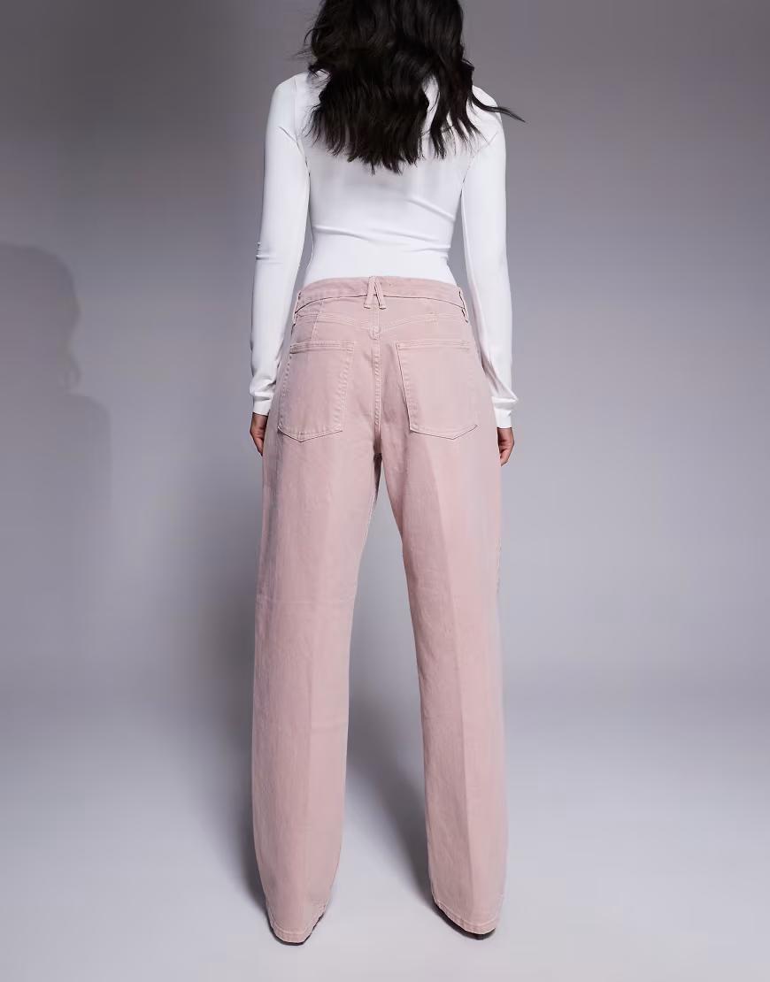 RÓŻOWE SPODNIE JEANS