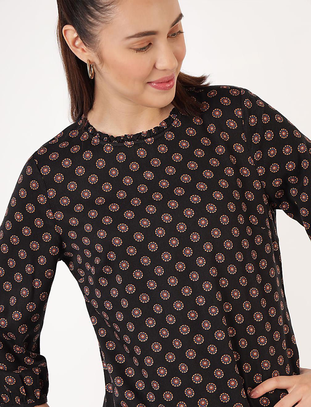 czarna sukienka print T42-3117K-Y4