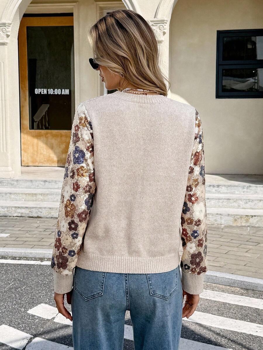beżowy sweter zdobienie