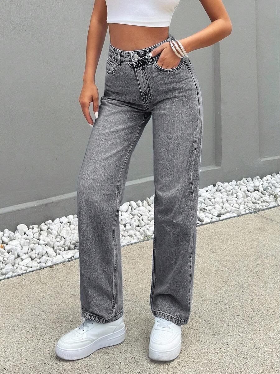 szare spodnie jeans