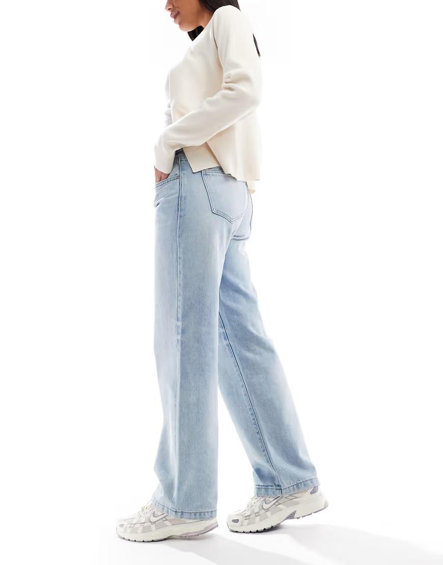 NIEBIESKIE SPODNIE JEANS Z OBNIŻONYM STANEM