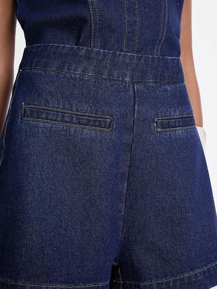 krótkie spodenki jeansowe