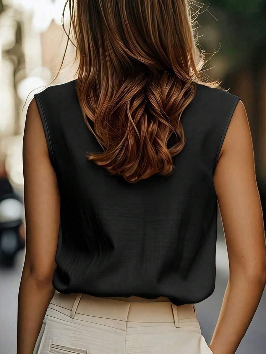 CZARNY TOP V-NECK