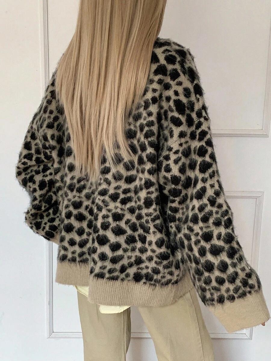 SWETER ANIMAL PRINT