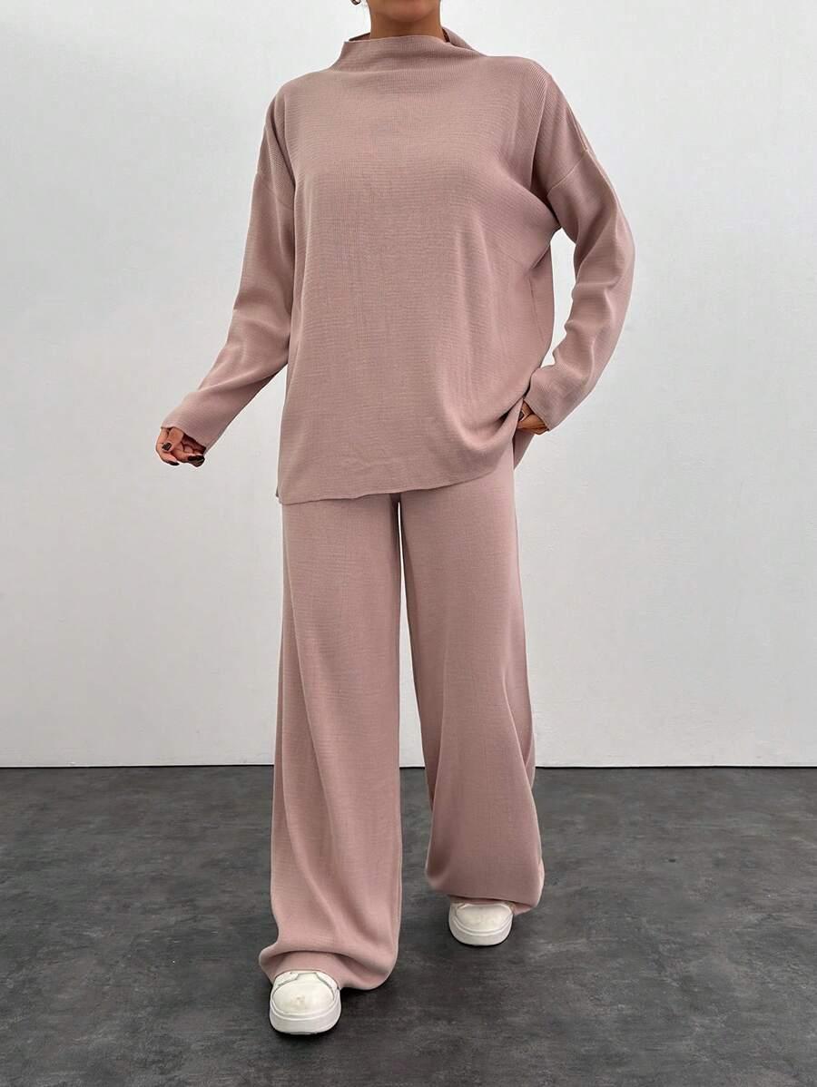 RÓŻOWY SWETER SPODNIE KOMPLET