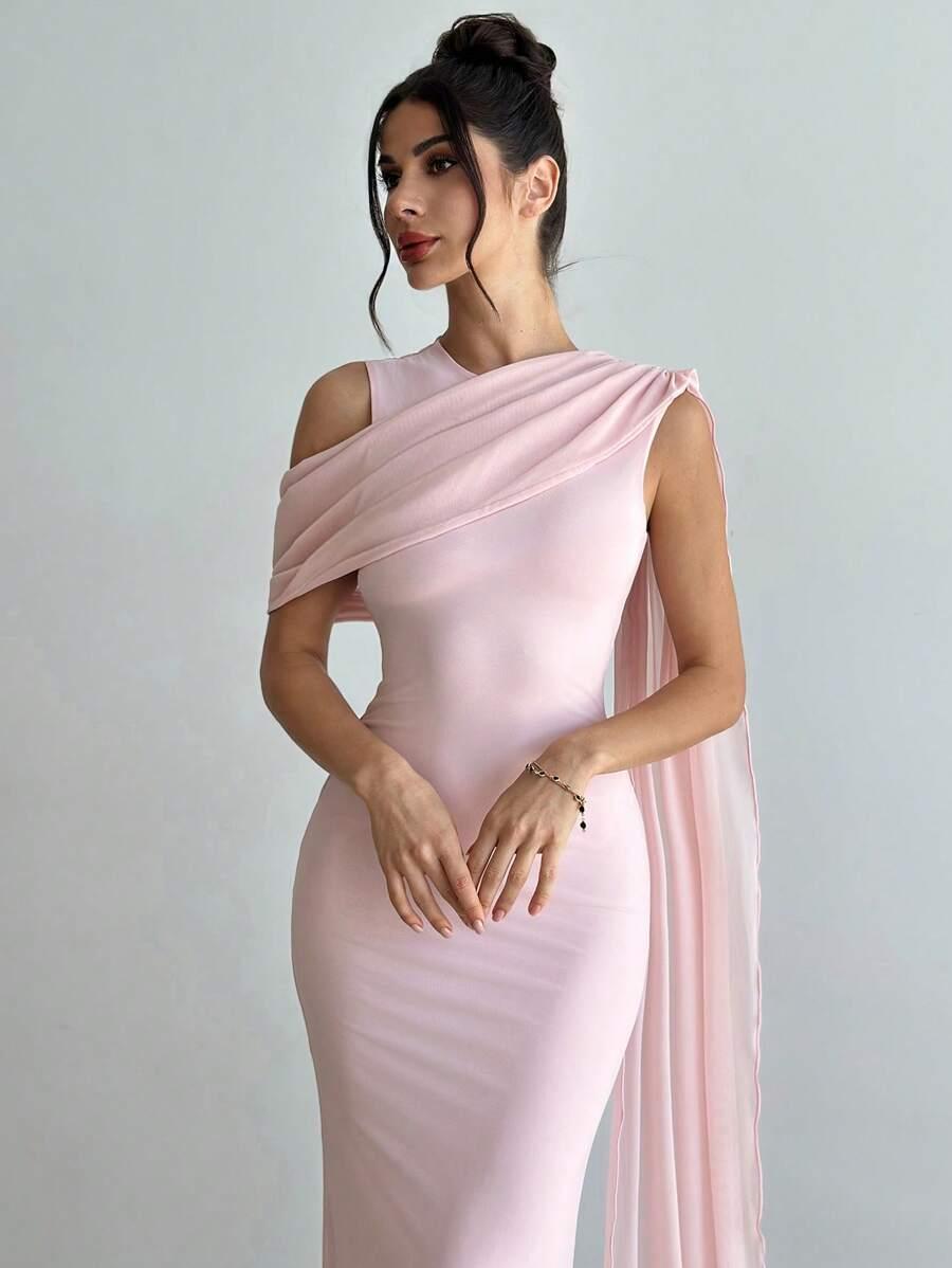 ELEGANCKA SUKIENKA Z OKRĄGŁYM DEKOLTEM 