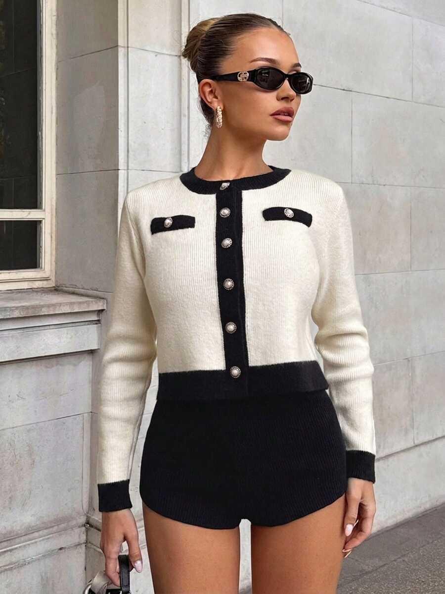 dzianinowy sweter kontrast guziki