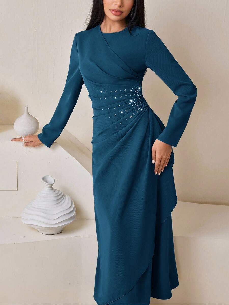 niebieska maxi sukienka