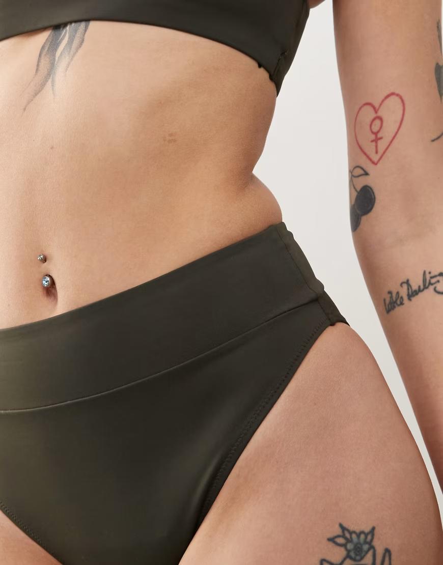 ZIELONY DÓŁ OD BIKINI WYSOKI STAN 