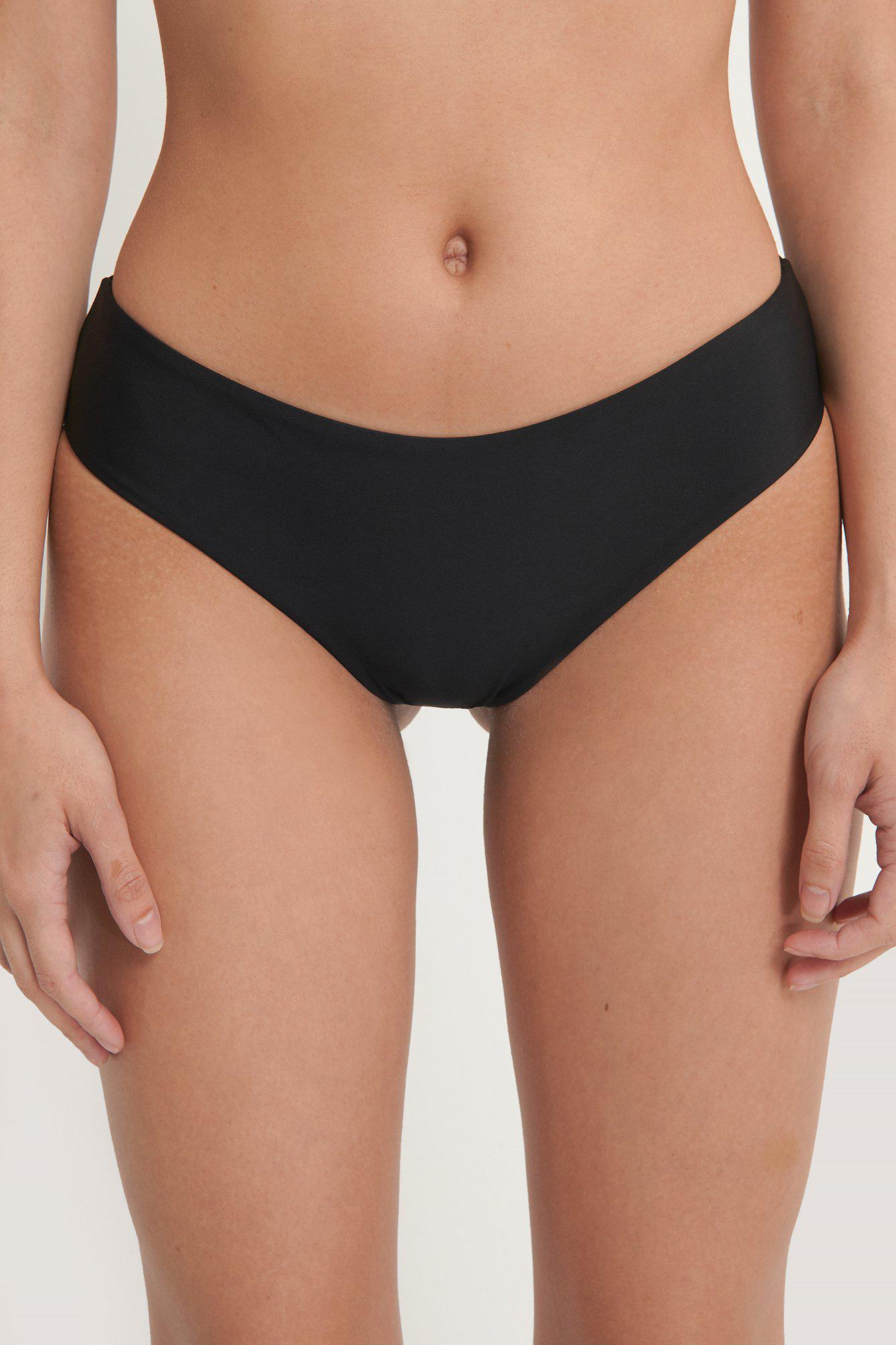 klasyczny czarny dół od bikini