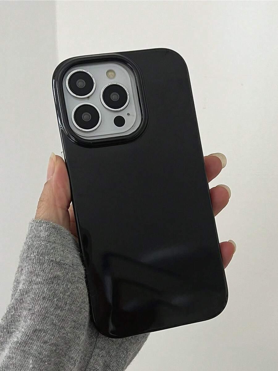 czarne etui na telefon 