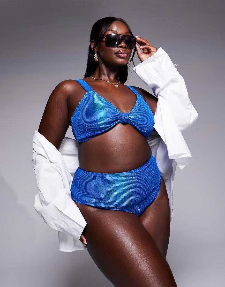 niebieska góra od bikini tekstura