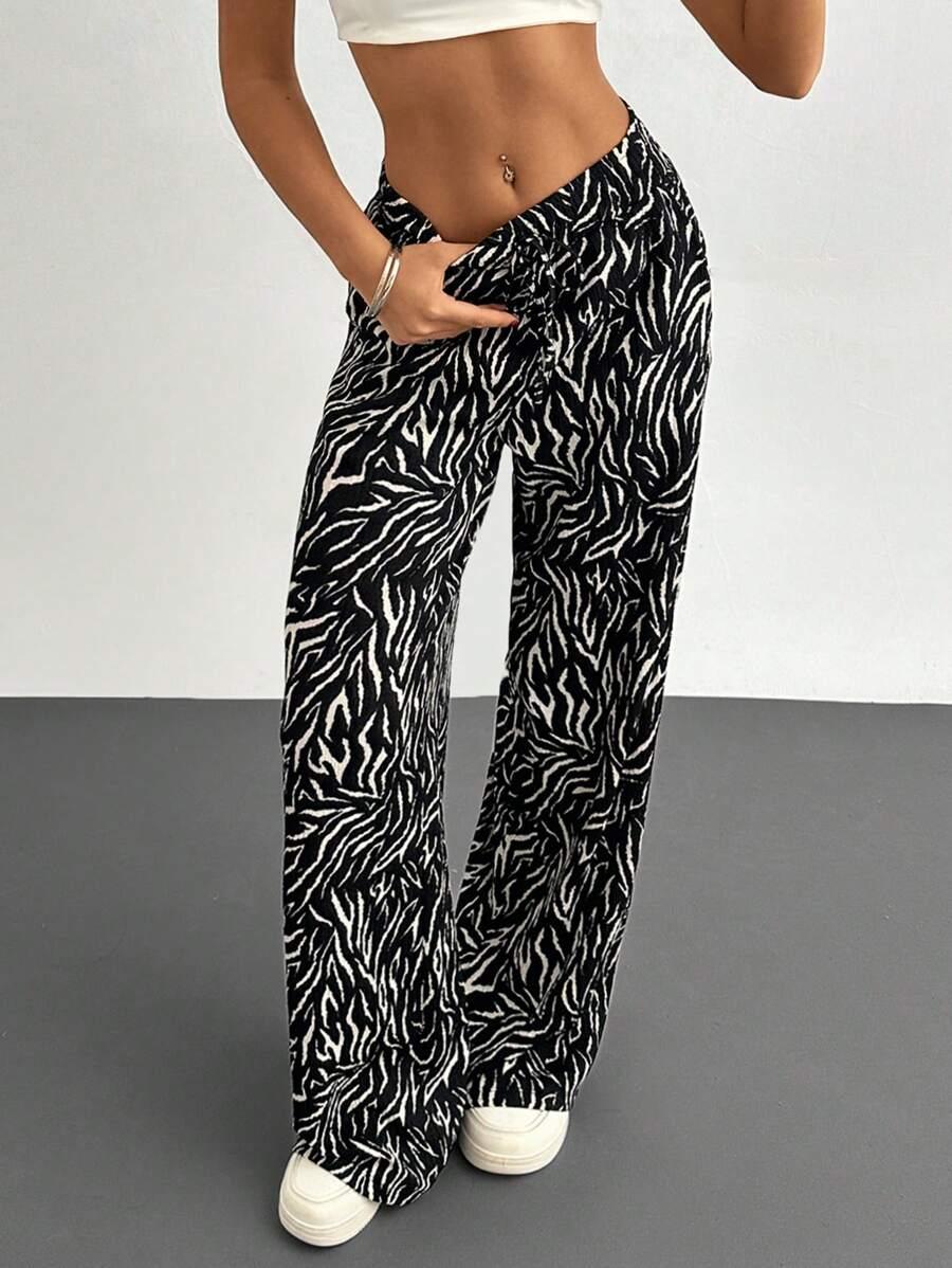spodnie szeroka nogawka animal print