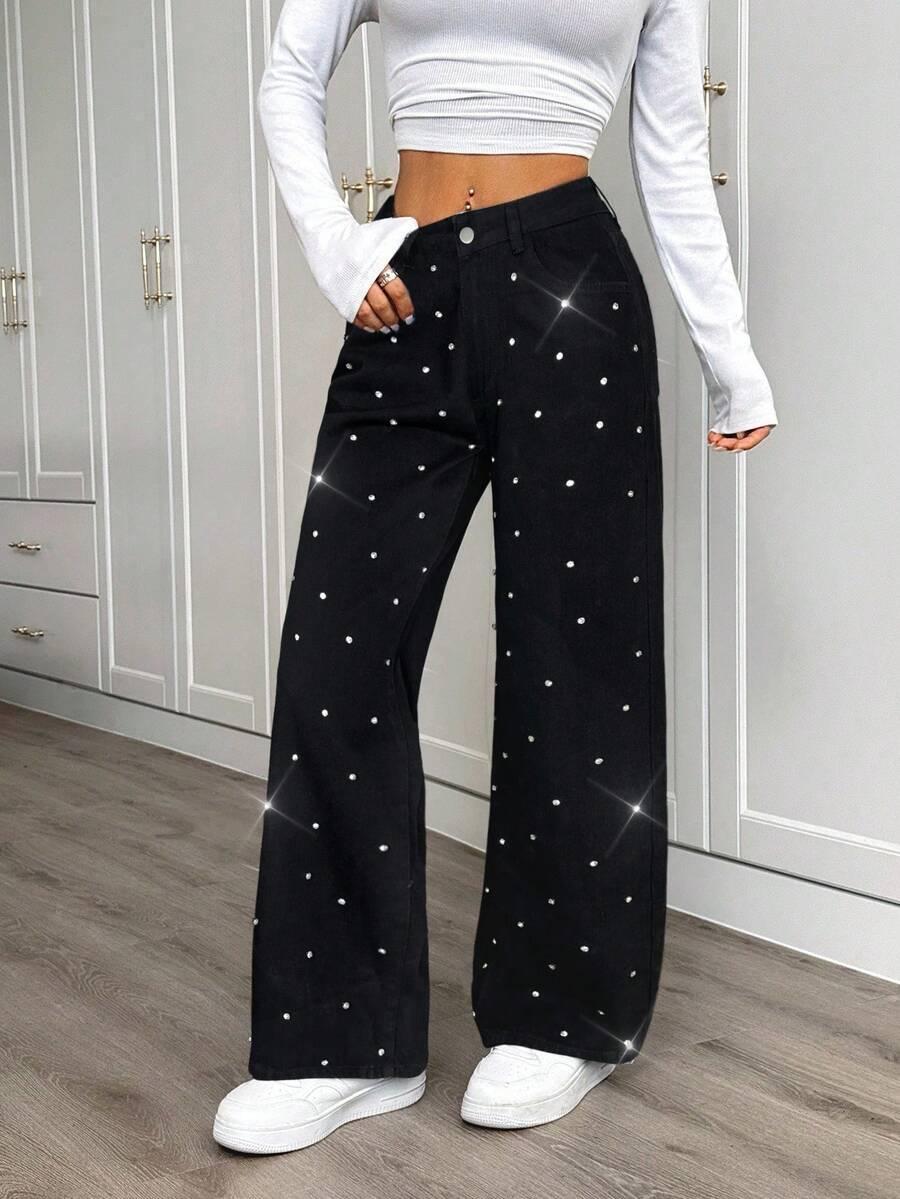 czarne spodnie jeans zdobienia