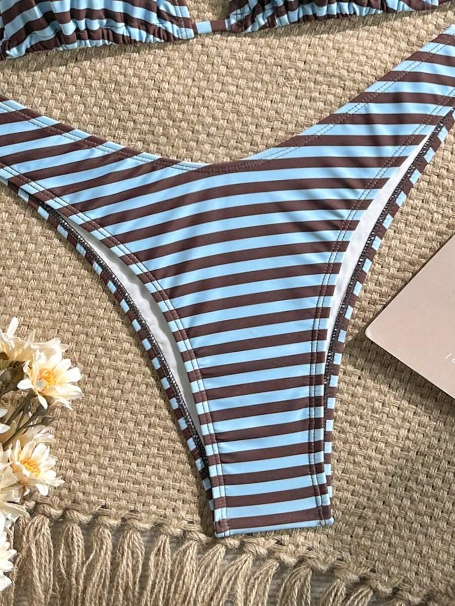 DWUCZĘŚCIOWE BIKINI W PASKI