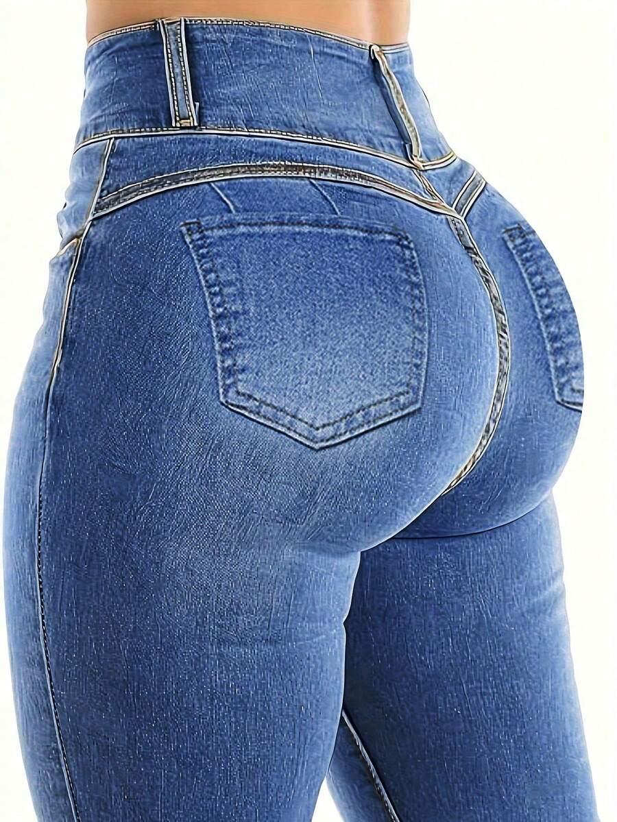 JEANSY Z WYSOKIM STANEM