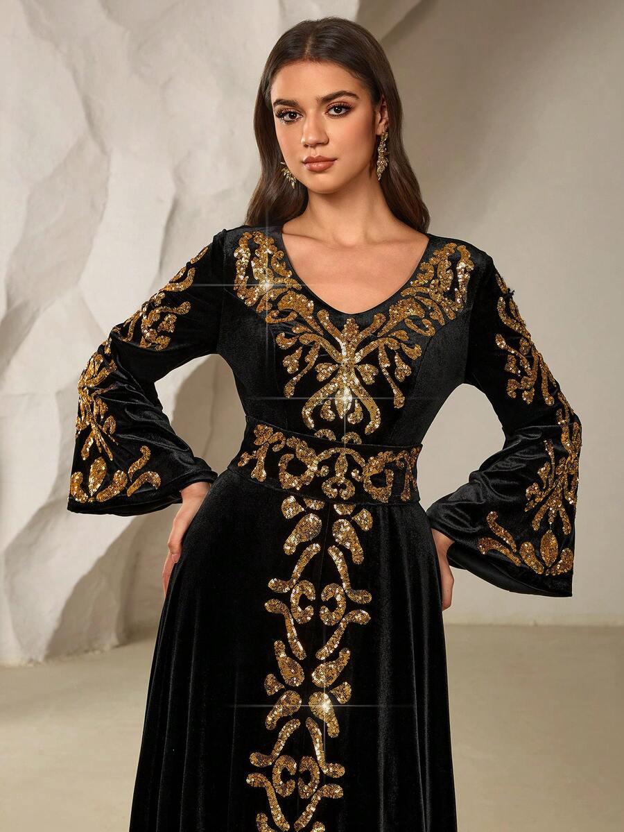 ROZKLOSZOWANA MAXI SUKIENKA V-NECK 