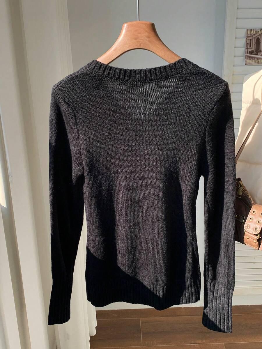 CZARNY SWETER HATF V-NECK