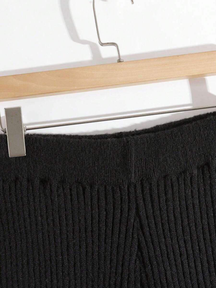 CZARNY DZIANINOWY KOMPLET SWETER SPODNIE