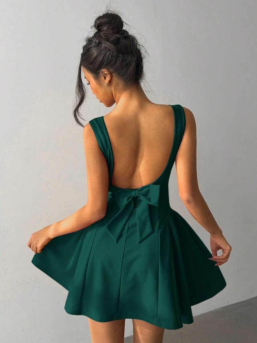 zielona mini sukienka