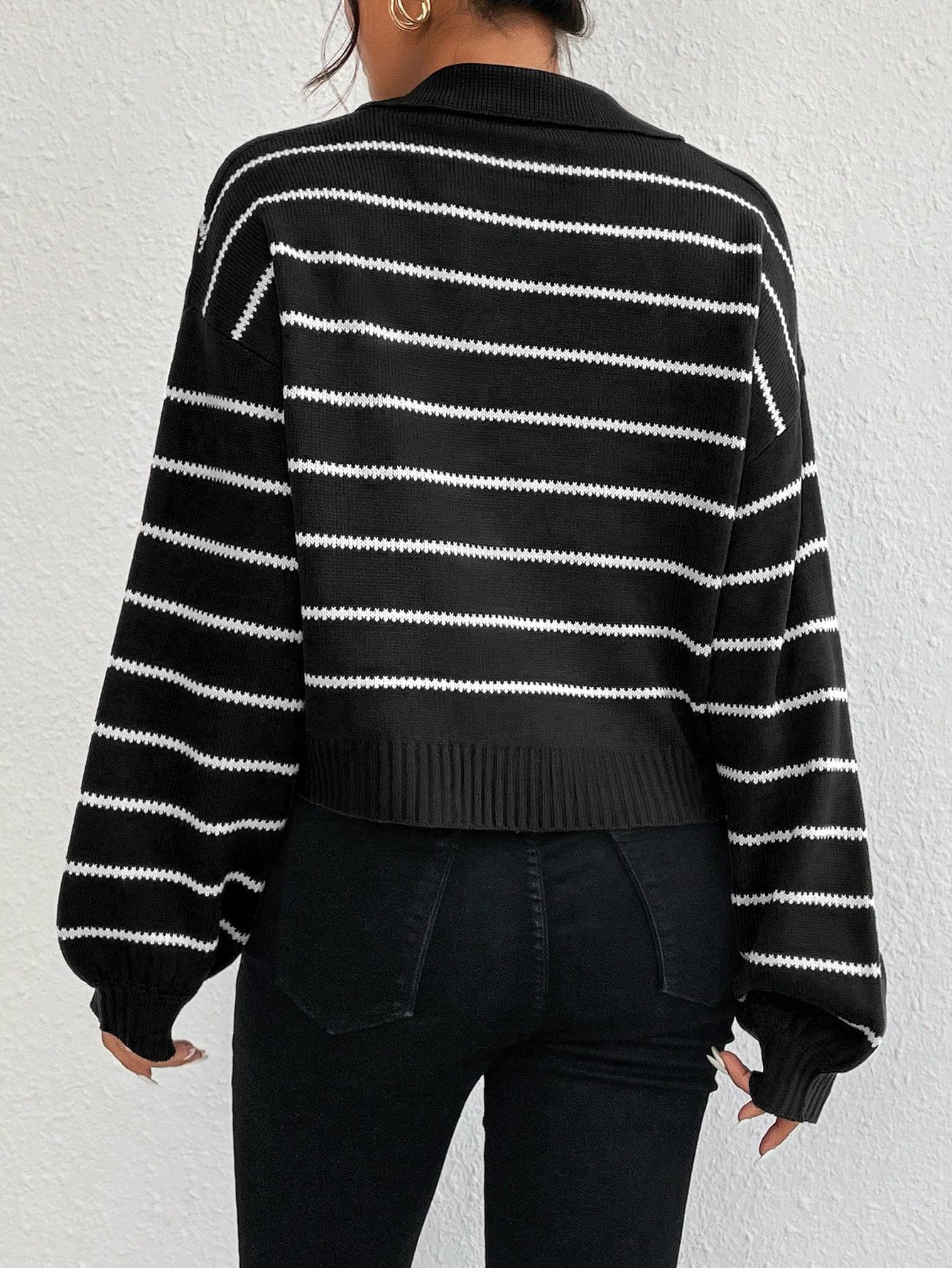 SWETER Z DŁUGIM RĘKAWEM PASKI