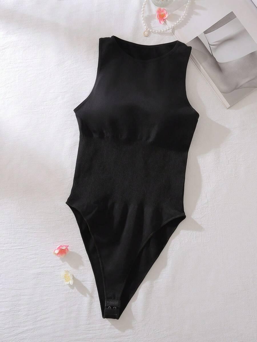 CZARNE MODELUJĄCE BODY 