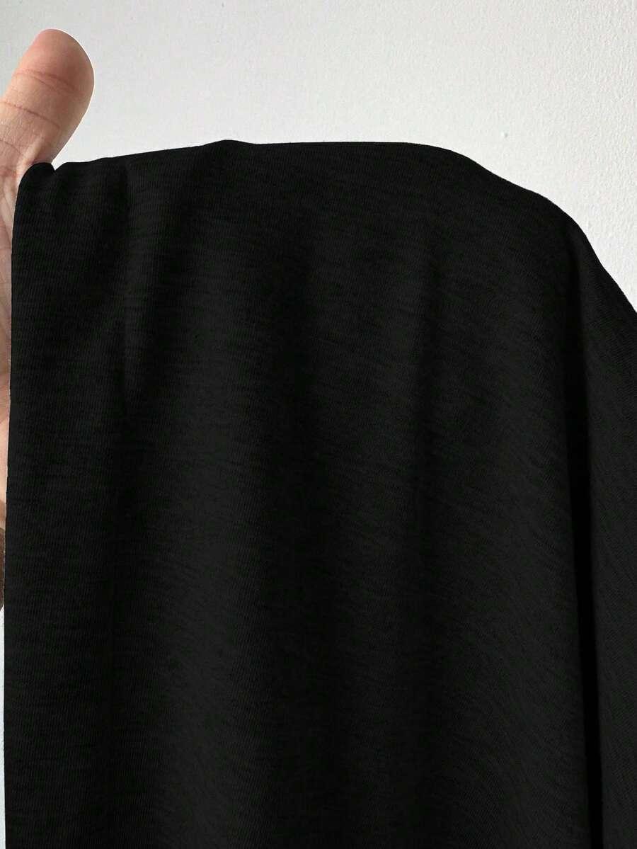 czarna mini sukienka oversize