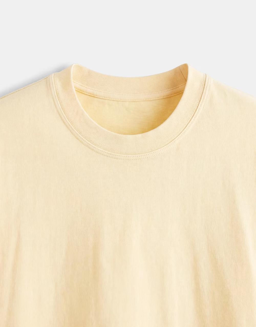 żółty t-shirt okrągły dekolt
