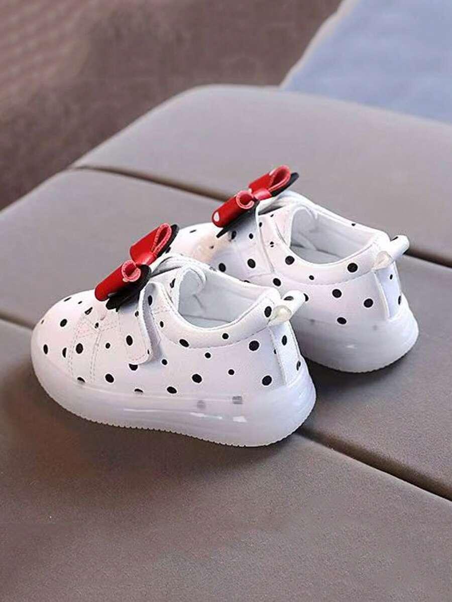 ŚWIECĄCE BUTY SPORTOWE