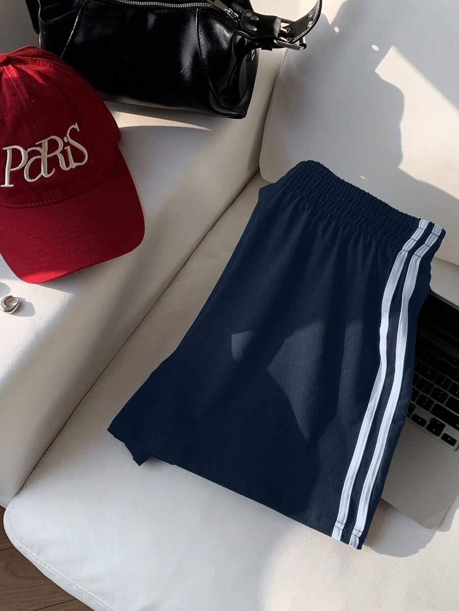 NIEBIESKIE SPODENKI SPORTOWE 