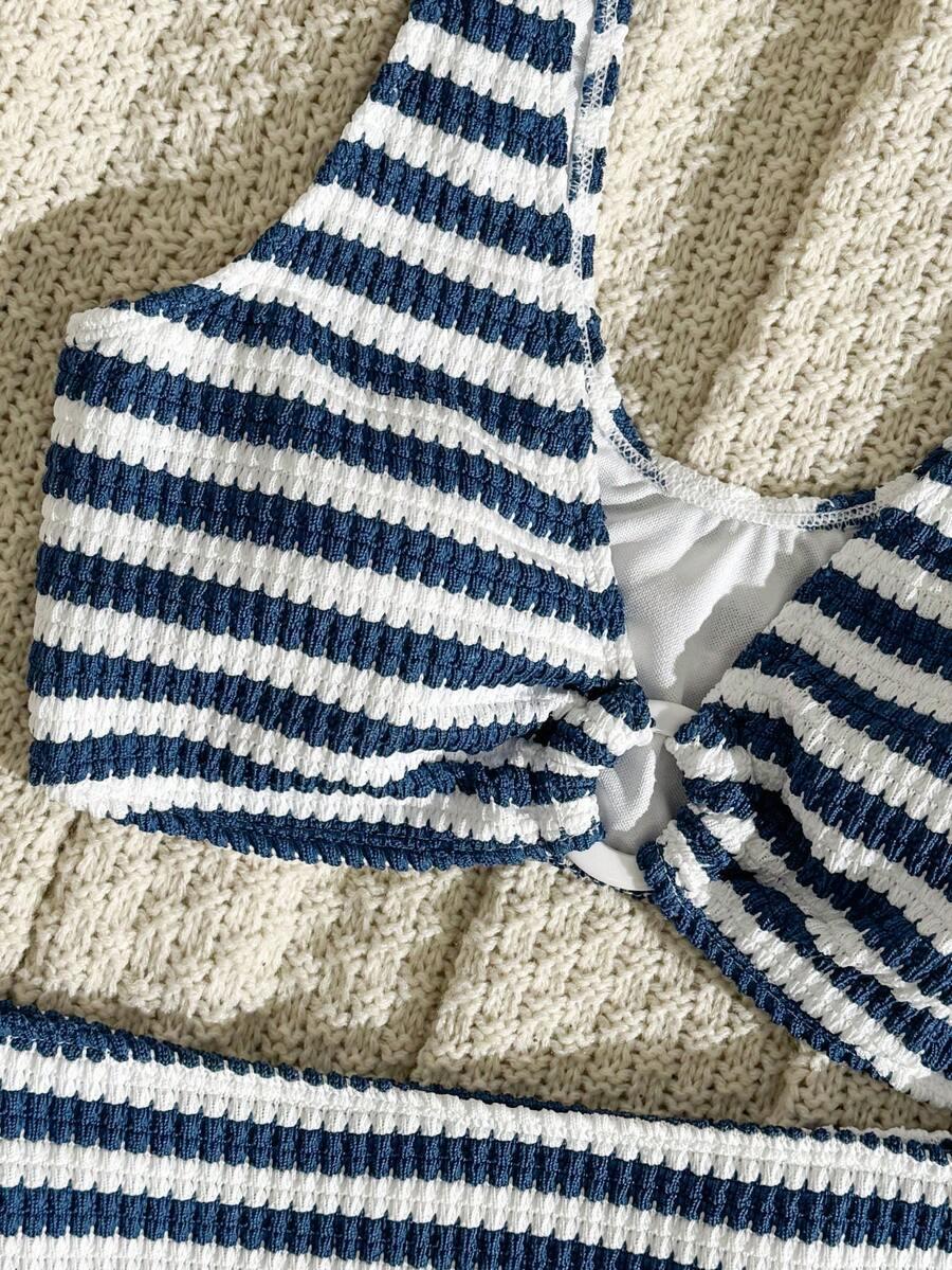 DWUCZĘŚCIOWY KOMPLET BIKINI