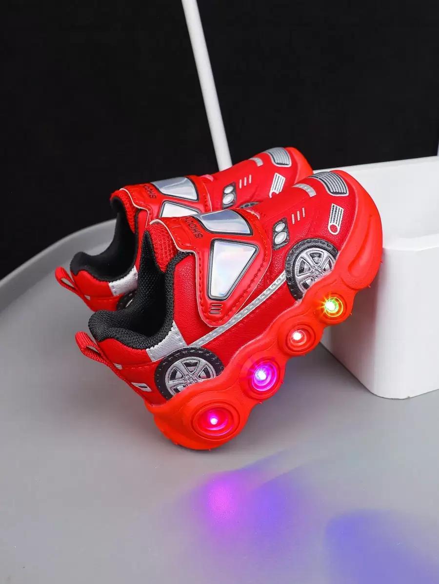 buty sportowe wzór samochód