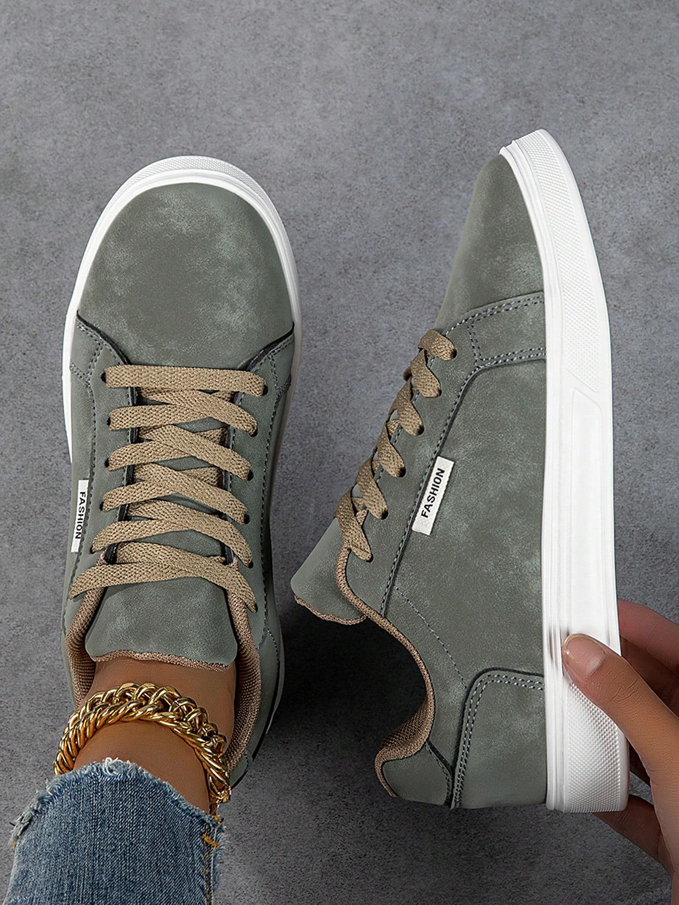 BUTY SPORTOWE SZNUROWANE 