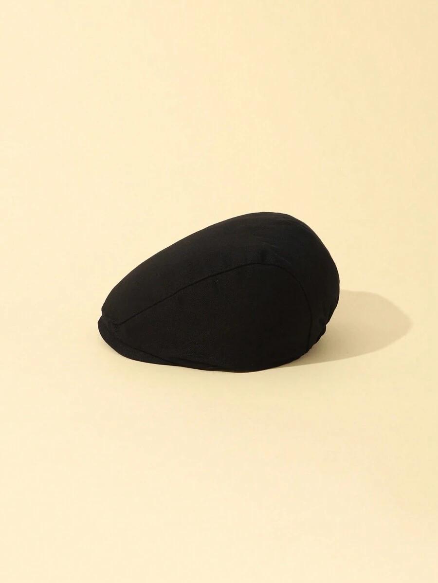 czarna czapka beret