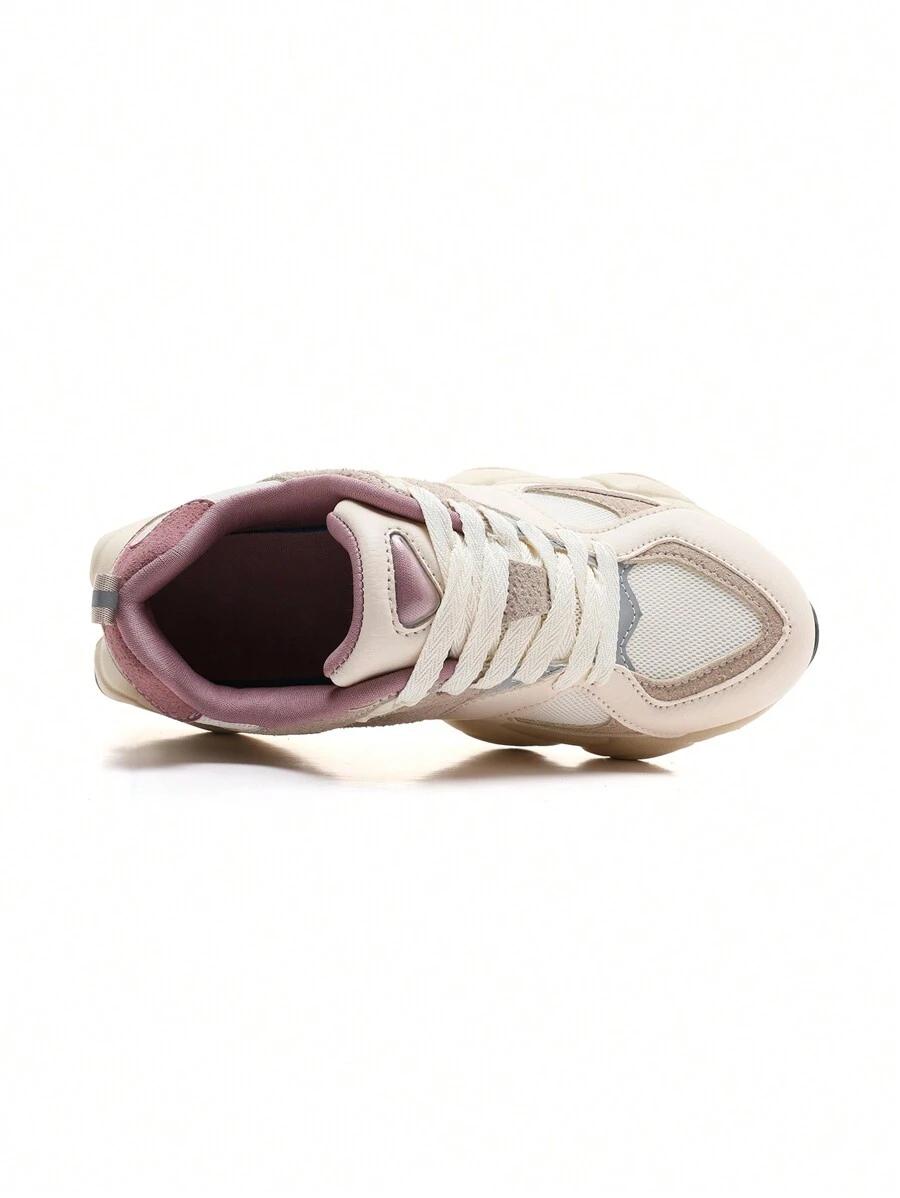 SZNUROWANE BUTY SPORTOWE 