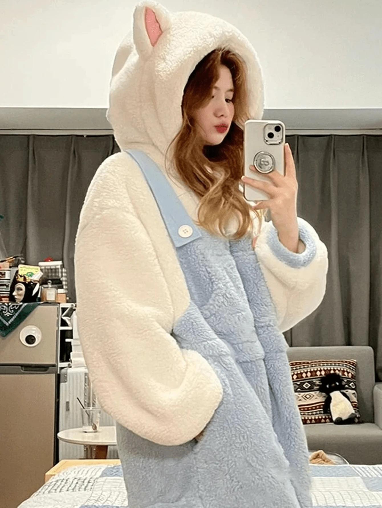KOMBINEZON ONESIE Z KAPTUREM