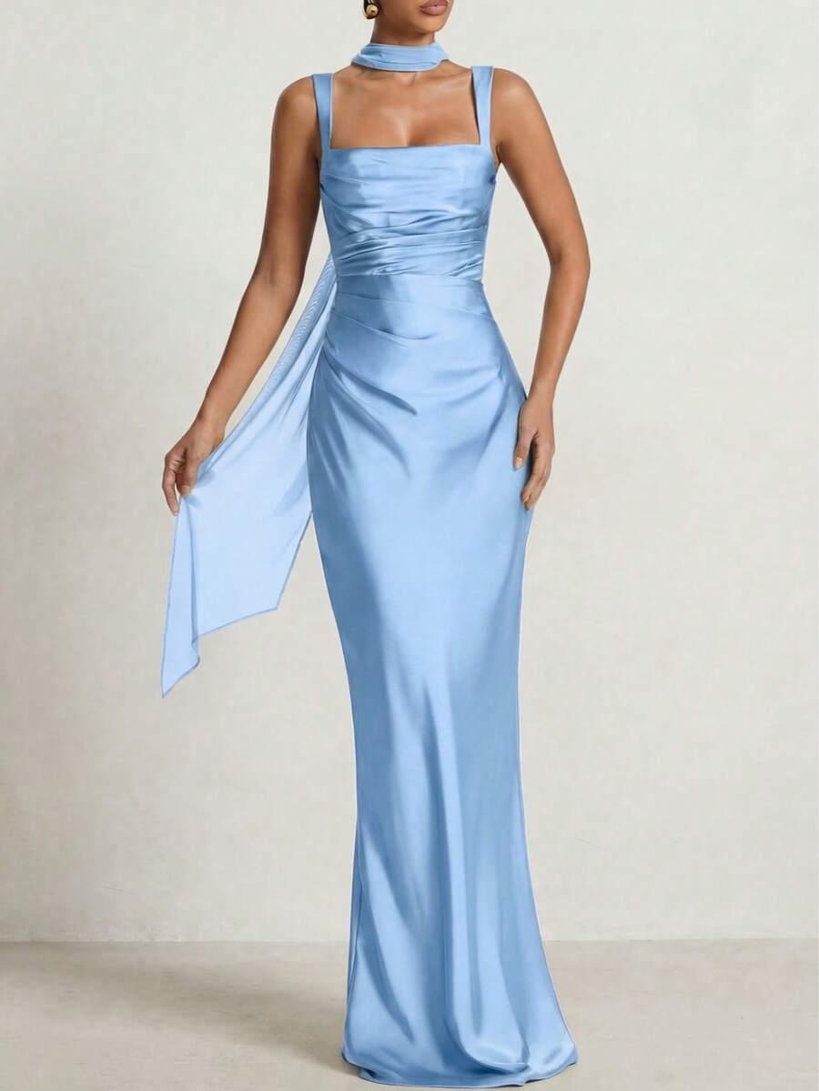 niebieska sukienka maxi