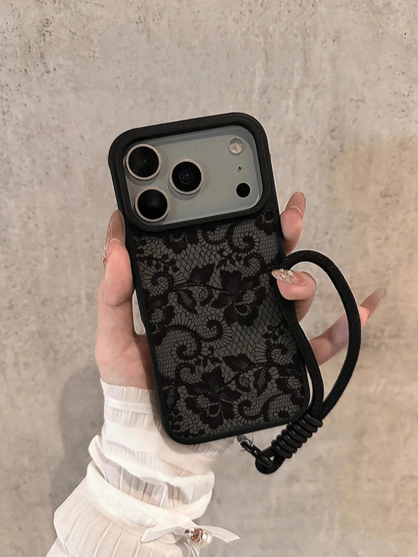 czarne etui na telefon iphone 16 pro