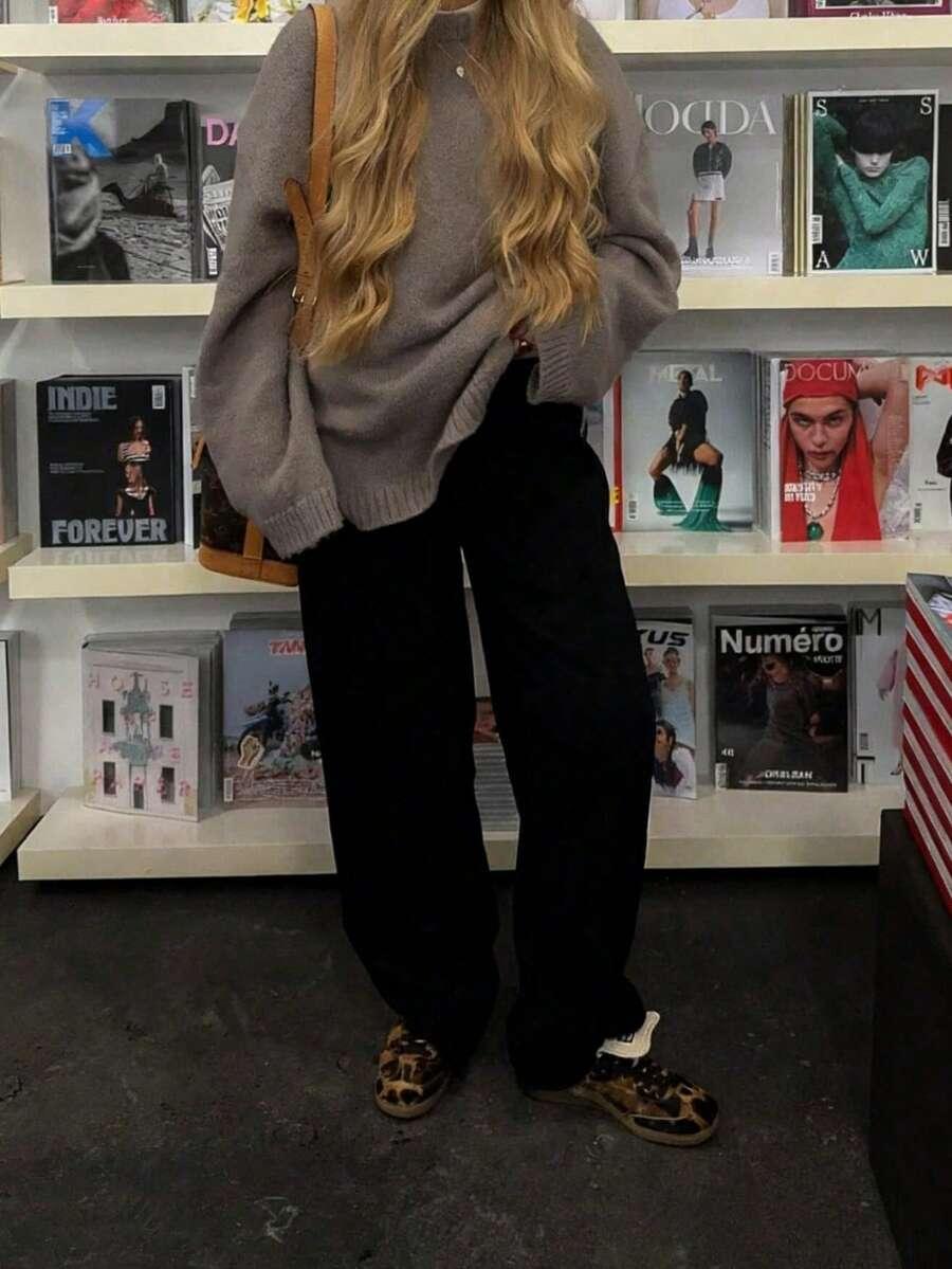 BRĄZOWY SWETER CASUAL